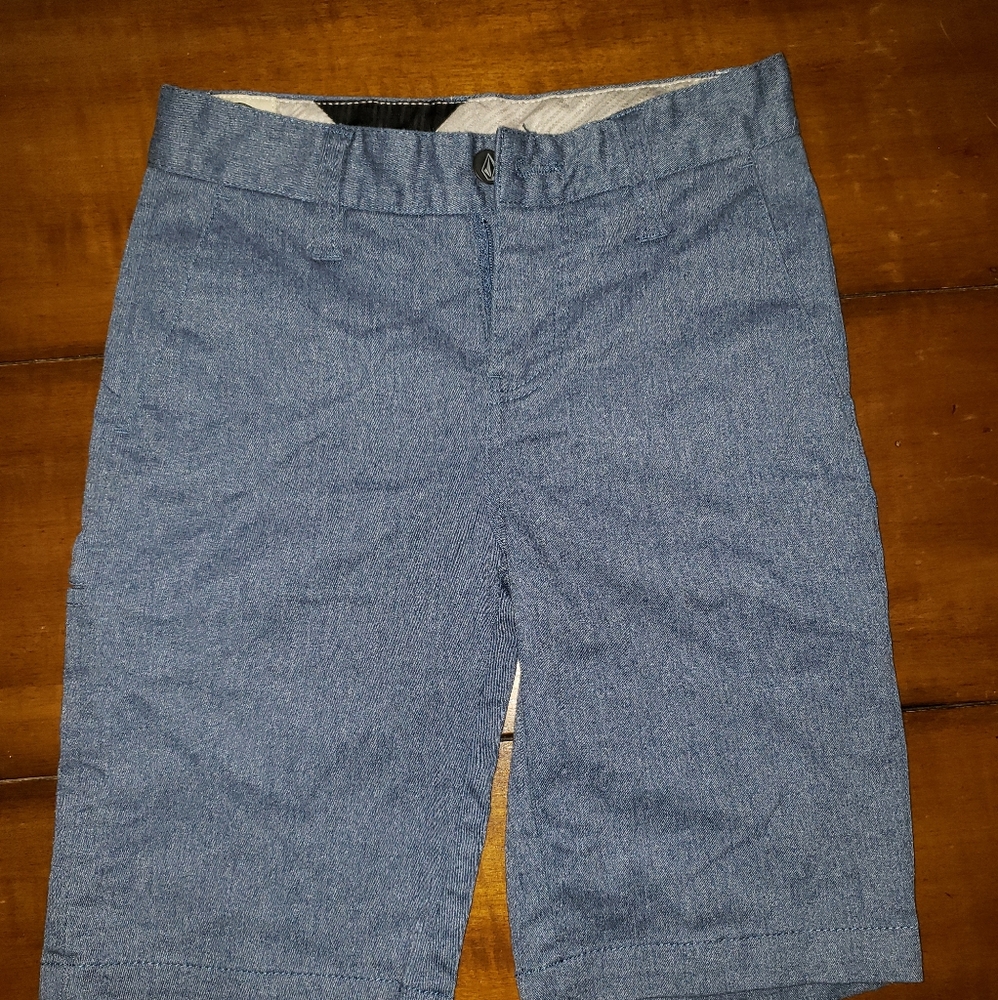 🌺VOLCOM Frickin Modern Stretch boys shorts